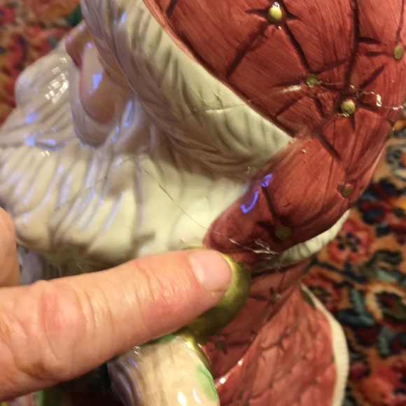 Santa with tree and bear - Picture 4 of 4